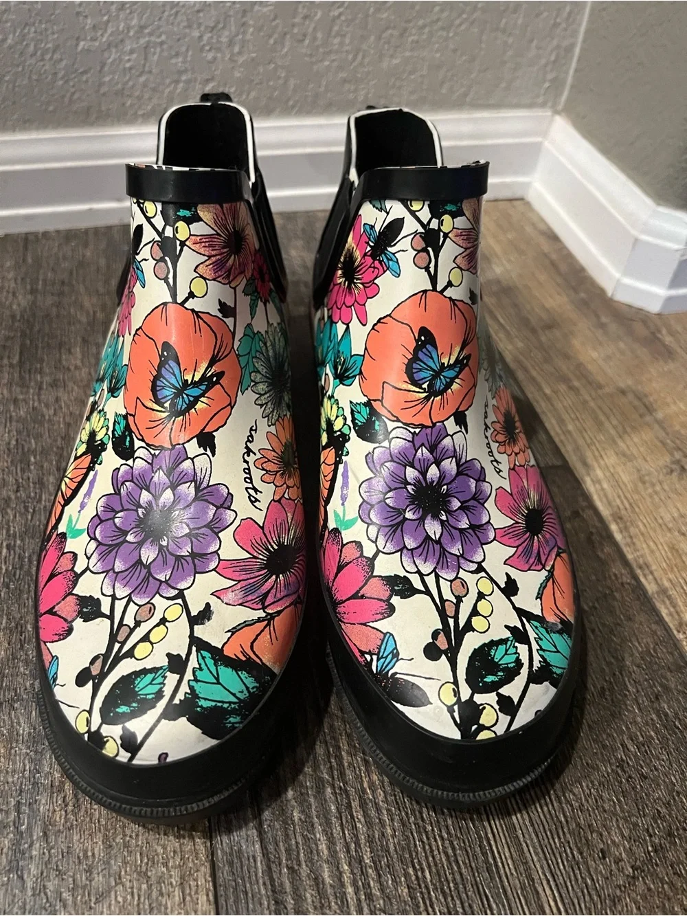 Sakroots Floral Chelsea Rain/Garden Boots - Multicolor Pink Teal Purple Orange